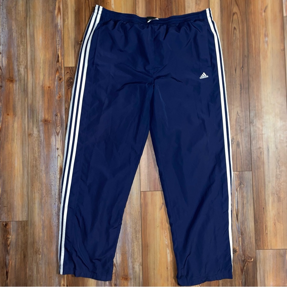 Men’s Vintage Adidas 2004 track pants
